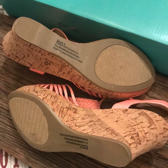 Wedges - Picture 4 of 5